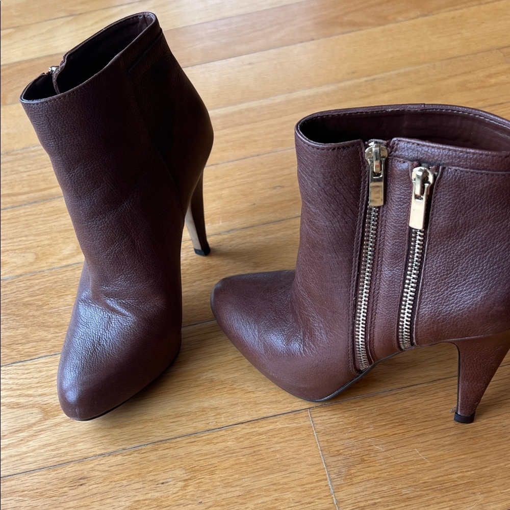 Banana Republic Brown Leather Ankle Booties with Dual Zippers